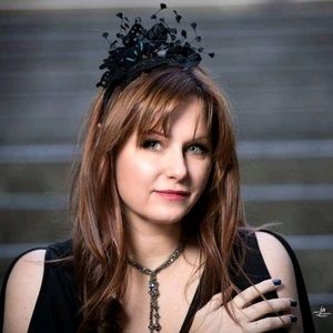 Meet your Posher, Christy